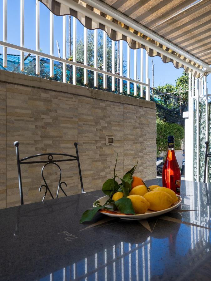 Ferienwohnung La Dolce Vita Relax - Cozy Apt In Sorrent Exterior foto