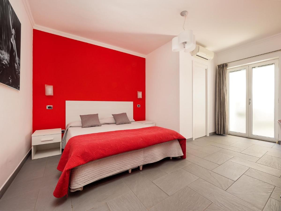 Ferienwohnung La Dolce Vita Relax - Cozy Apt In Sorrent Exterior foto