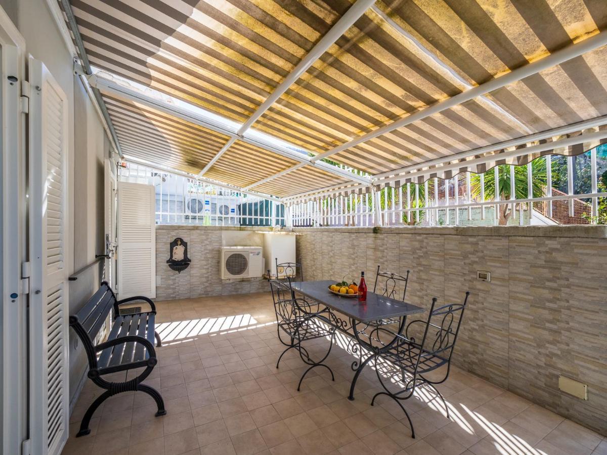 Ferienwohnung La Dolce Vita Relax - Cozy Apt In Sorrent Exterior foto