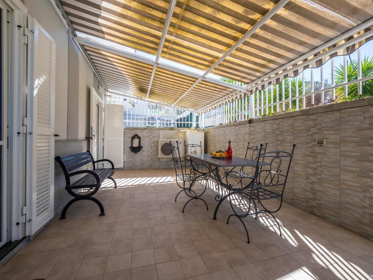 Ferienwohnung La Dolce Vita Relax - Cozy Apt In Sorrent Exterior foto