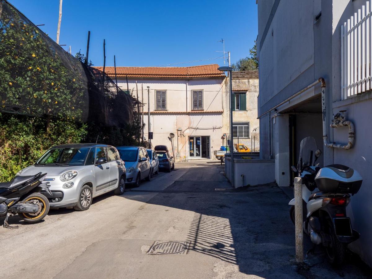 Ferienwohnung La Dolce Vita Relax - Cozy Apt In Sorrent Exterior foto